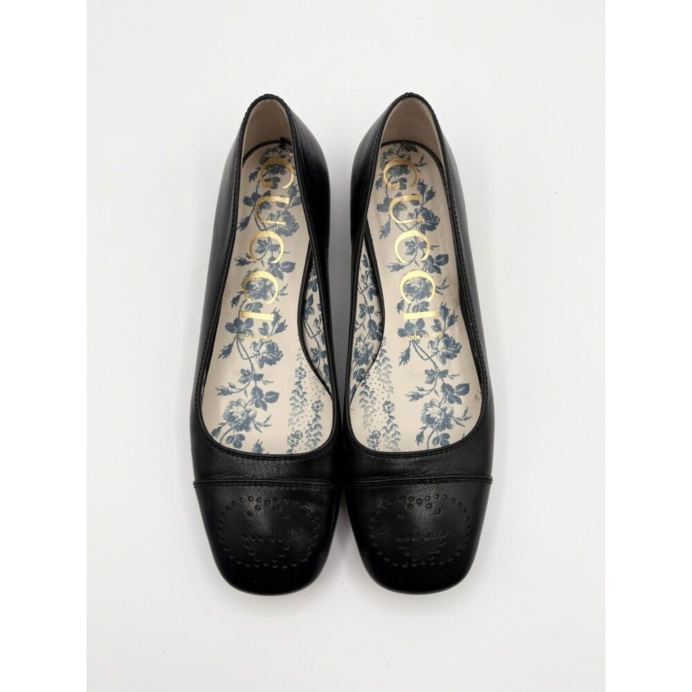 Gucci Black Leather Flats w/ Perforated GG Logo Accent Sz EU 38.5 - Picture 2 of 13